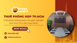 Nhu cầu thuê phòng họp TPHCM ngày càng tăng khi doanh nghiệp và chuyên gia cần không gian làm việc chuyên nghiệp nhưng vẫn linh hoạt, tiết kiệm chi phí. Từ họp nội bộ, gặp đối tác đến tổ chức đào tạo, phòng họp cho thuê trở thành lựa chọn thiết yếu. Nhưng giữa vô số địa điểm tại TP.HCM, đâu là tiêu chí lựa chọn phù hợp năm 2025? Và nên thuê ở đâu để đảm bảo hiệu quả? Hãy cùng Tư Vấn Doanh Nghiệp Mira tìm hiểu thông qua bài viết dưới đây! Nhu cầu thuê phòng họp tại TPHCM – Không còn là xu hướng, mà là thiết yếu TP.HCM – đầu tàu kinh tế của cả nước – là nơi diễn ra nhiều hoạt động kinh doanh, đầu tư, ký kết hợp đồng và đào tạo doanh nghiệp mỗi ngày. Trong bối cảnh doanh nghiệp ngày càng linh hoạt, nhiều đơn vị không còn đầu tư văn phòng cố định mà thay vào đó chọn giải pháp thuê phòng họp TPHCM theo nhu cầu. Dù bạn là doanh nghiệp lớn cần không gian tiếp khách chuyên nghiệp, một chuyên gia tư vấn muốn tổ chức buổi đào tạo riêng tư, hay chỉ đơn giản là một nhóm sinh viên cần nơi thuyết trình – thì việc thuê phòng họp tại TP.HCM hiện nay không chỉ phổ biến mà còn cực kỳ cần thiết. Giải pháp thuê phòng họp TPHCM không chỉ giúp tiết kiệm chi phí, mà còn mang lại sự chuyên nghiệp, tiện nghi và hiệu quả trong công việc nhờ vào sự linh hoạt và hệ sinh thái dịch vụ đi kèm. Nhu cầu thuê phòng họp TPHCM 6 tiêu chí khi thuê phòng họp tại TPHCM Khi nhu cầu họp hành ngày càng chuyên biệt hơn, các tiêu chí lựa chọn phòng họp tại TP.HCM cũng thay đổi rõ rệt. Dưới đây là 6 tiêu chí mới nhất trong năm 2025 mà bạn nên lưu ý: Thiết bị hỗ trợ họp online chất lượng cao Phòng họp hiện đại không thể thiếu thiết bị phục vụ họp hybrid: camera góc rộng, micro đa hướng, màn hình trình chiếu lớn và kết nối ổn định với Zoom, Google Meet, Teams… Điều này cực kỳ quan trọng khi nhiều đối tác ở xa vẫn cần tham dự cuộc họp. Giao diện đặt phòng online – minh bạch, nhanh chóng Không cần gọi điện nhiều lần hay đến tận nơi để xem phòng, nhiều địa điểm thuê phòng họp TPHCM hiện nay đã triển khai hệ thống đặt phòng trực tuyến, hiển thị lịch trống, báo giá công khai, lựa chọn theo nhu cầu và thanh toán dễ dàng. Dịch vụ đi kèm linh hoạt Không chỉ cho thuê mặt bằng, phòng họp chuyên nghiệp tại TP.HCM còn cung cấp thêm các tiện ích đi kèm như tea break, nước uống, in ấn tài liệu, hỗ trợ kỹ thuật, nhân viên điều phối, giúp bạn yên tâm tập trung vào nội dung cuộc họp. Không gian linh hoạt theo format họp Dù là họp nhóm, hội nghị, đào tạo hay ký kết hợp đồng, các phòng họp hiện đại có thể tùy biến bố cục: hình chữ U, kiểu lớp học, kiểu rạp hát hoặc ngồi tròn đối thoại – nhằm phục vụ đúng mục đích sử dụng. Vị trí thuận tiện, có bãi giữ xe TP.HCM là đô thị đông đúc, nên việc phòng họp có chỗ để xe ô tô, xe máy, hoặc gần trục giao thông lớn, sân bay, bến xe sẽ là điểm cộng rất lớn giúp bạn tiết kiệm thời gian và tạo thiện cảm với khách mời. Uy tín và chính sách hoàn hủy rõ ràng Việc thuê phòng họp không chỉ là đặt chỗ, mà còn là trải nghiệm dịch vụ. Hãy chọn những đơn vị có feedback tốt, chính sách hoàn tiền rõ ràng, hỗ trợ linh hoạt khi lịch họp thay đổi để tránh rủi ro. 6 tiêu chí khi thuê phòng họp TPHCM Các nhóm khách hàng đang gia tăng nhu cầu thuê phòng họp TPHCM Không chỉ doanh nghiệp lớn mới cần thuê phòng họp. Dưới đây là những nhóm khách hàng đang gia tăng mạnh mẽ nhu cầu thuê phòng họp tại TPHCM: Doanh nghiệp nhỏ & startup: Không có văn phòng riêng, cần không gian họp định kỳ với khách hàng, đối tác hoặc nội bộ. Chuyên gia đào tạo, mentor, cố vấn độc lập: Cần không gian riêng tư, yên tĩnh, tiện nghi để tổ chức workshop, coaching 1:1 hoặc theo nhóm. Nhóm sinh viên, cộng đồng học thuật: Tổ chức thuyết trình, hoàn thành đồ án, chuẩn bị cho các kỳ bảo vệ quan trọng. Nhà đầu tư, doanh nhân cá nhân: Muốn có nơi ký kết hợp đồng, thương lượng đầu tư – nơi cần sự riêng tư và chuyên nghiệp cao. Thuê phòng họp ở đâu TPHCM? Địa chỉ đáng tham khảo năm 2025 Giữa hàng trăm lựa chọn phòng họp tại TP.HCM, điều quan trọng không chỉ là “có chỗ ngồi”, mà là chọn đúng không gian phù hợp với mục đích sử dụng, ngân sách và kỳ vọng dịch vụ. Một trong những địa chỉ được nhiều doanh nghiệp, chuyên gia và nhóm làm việc đánh giá cao hiện nay chính là Tòa nhà HB Building – thuộc hệ sinh thái văn phòng trọn gói của Tư vấn Doanh nghiệp Mira, tọa lạc tại 154 Phạm Văn Chiêu, Phường 8, Quận Gò Vấp, TP.HCM. Nhu cầu thuê phòng họp ở đâu TPHCM? Vì sao HB Building là lựa chọn thuê phòng họp lý tưởng tại TPHCM? HB Building không chỉ cung cấp không gian họp, mà còn mang đến một trải nghiệm toàn diện, đáp ứng đầy đủ 6 tiêu chí quan trọng khi thuê phòng họp trong năm 2025: Trang bị đầy đủ thiết bị hỗ trợ cho một cuộc họp hiệu quả: Phòng họp tại Mira được trang bị sẵn sàng các thiết bị cần thiết như TV trình chiếu, điều hòa không khí, bảng flipchart, wifi tốc độ cao và nước uống… giúp khách hàng hoàn toàn yên tâm khi bước vào buổi họp mà không cần chuẩn bị thêm. Quy trình đặt phòng nhanh chóng, linh hoạt: Khách hàng có thể xem hình ảnh thực tế của từng không gian, nhận tư vấn chi tiết và đặt chỗ dễ dàng thông qua điện thoại hoặc Zalo. Dịch vụ đi kèm chuyên nghiệp, chỉn chu đến từng chi tiết: Từ đội ngũ tiếp tân thân thiện, nước uống phục vụ đầy đủ – HB Building luôn đảm bảo sự chuyên nghiệp và tiện nghi xuyên suốt quá trình sử dụng dịch vụ. Không gian linh hoạt, dễ dàng tuỳ biến theo nhu cầu sử dụng: Dù bạn cần tổ chức cuộc họp nhóm nhỏ, gặp gỡ đối tác để ký kết hợp đồng hay triển khai buổi đào tạo ngắn hạn, không gian phòng họp tại HB Building sẽ hỗ trợ doanh nghiệp giúp cuộc họp diễn ra thành công Vị trí thuận tiện – giao thông dễ dàng, có bãi giữ xe riêng: Tọa lạc ngay mặt tiền đường Phạm Văn Chiêu, Quận Gò Vấp – khu vực đang phát triển mạnh về hạ tầng và kinh doanh – HB Building không chỉ dễ tìm mà còn có sẵn bãi đậu xe riêng cho khách hàng và đối tác, tạo sự thuận tiện tối đa trong di chuyển và tiếp đón. Uy tín minh bạch – chính sách hoàn/hủy linh hoạt: Mira cam kết đồng hành cùng doanh nghiệp bằng tinh thần phục vụ tận tâm: chính sách đặt lịch linh hoạt, hỗ trợ thay đổi thời gian họp khi cần thiết, hợp đồng rõ ràng, xuất hóa đơn đầy đủ và minh bạch trong mọi điều khoản từ đầu đến cuối. Đặt phòng họp ngay tại Tư Vấn Doanh Nghiệp Mira – Giải pháp không gian chuyên nghiệp cho doanh nghiệp. Đặt phòng họp ngay tại Tư Vấn Doanh Nghiệp Mira để trải nghiệm giải pháp không gian chuyên nghiệp cho doanh nghiệp. Dù là buổi họp nội bộ, tiếp đón khách hàng quan trọng hay tổ chức các buổi đào tạo, phòng họp của chúng tôi luôn là lựa chọn đáng tin cậy. Với không gian hiện đại, trang thiết bị đầy đủ và dịch vụ tận tâm, dịch vụ thuê phòng họp tại Tư Vấn Doanh Nghiệp Mira cam kết mang đến sự hài lòng tối đa. Phòng họp chuyên nghiệp tại Tư Vấn Doanh Nghiệp Mira [SẼ CHÈN FORM SAU] Mọi chi tiết xin vui lòng liên hệ với chúng tôi qua thông tin dưới đây: Hotline: 0944 800 810 – 0986 708 470 (Zalo/SMS/Call) Địa chỉ: 154 Phạm Văn Chiêu, Phường 8, Quận Gò Vấp, TP.HCM Thuê phòng họp TPHCM – Giải pháp không gian chuyên nghiệp cho mọi nhu cầu họp hành